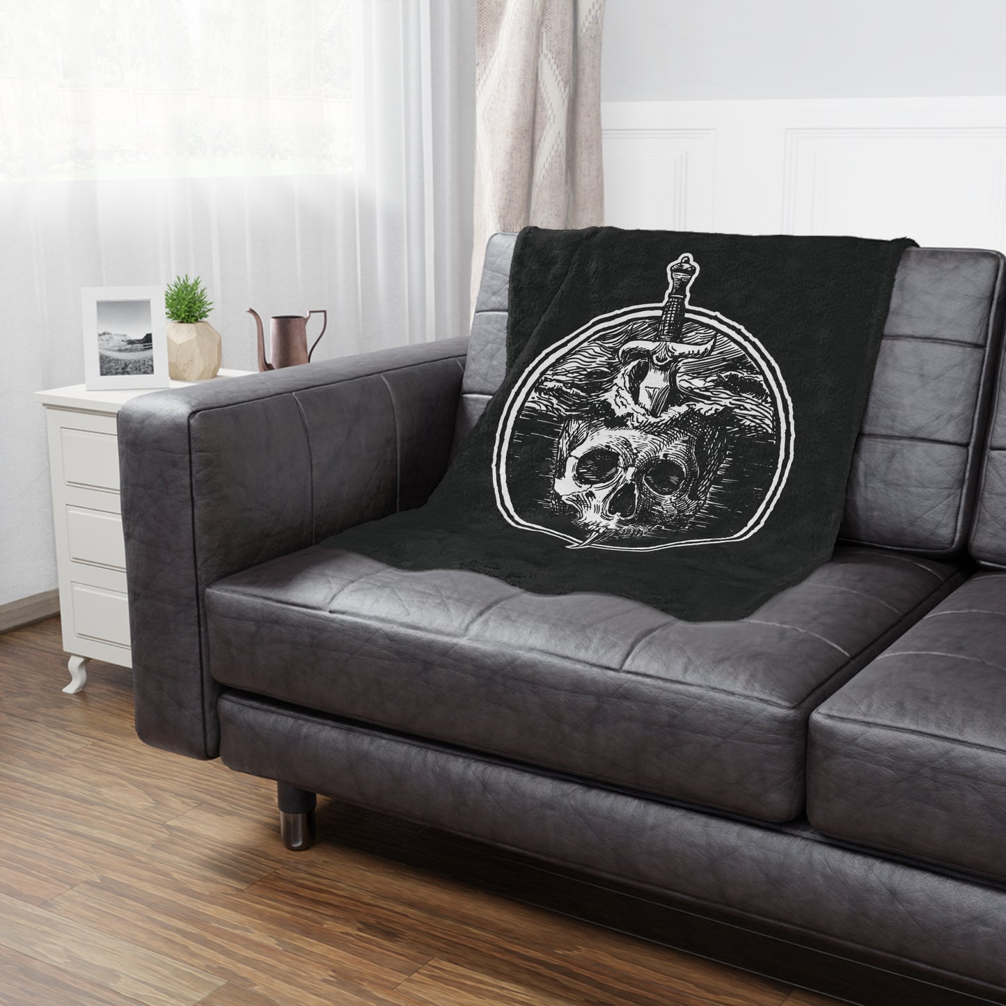 Minky Blanket Black | Sea of Treachery Sigil