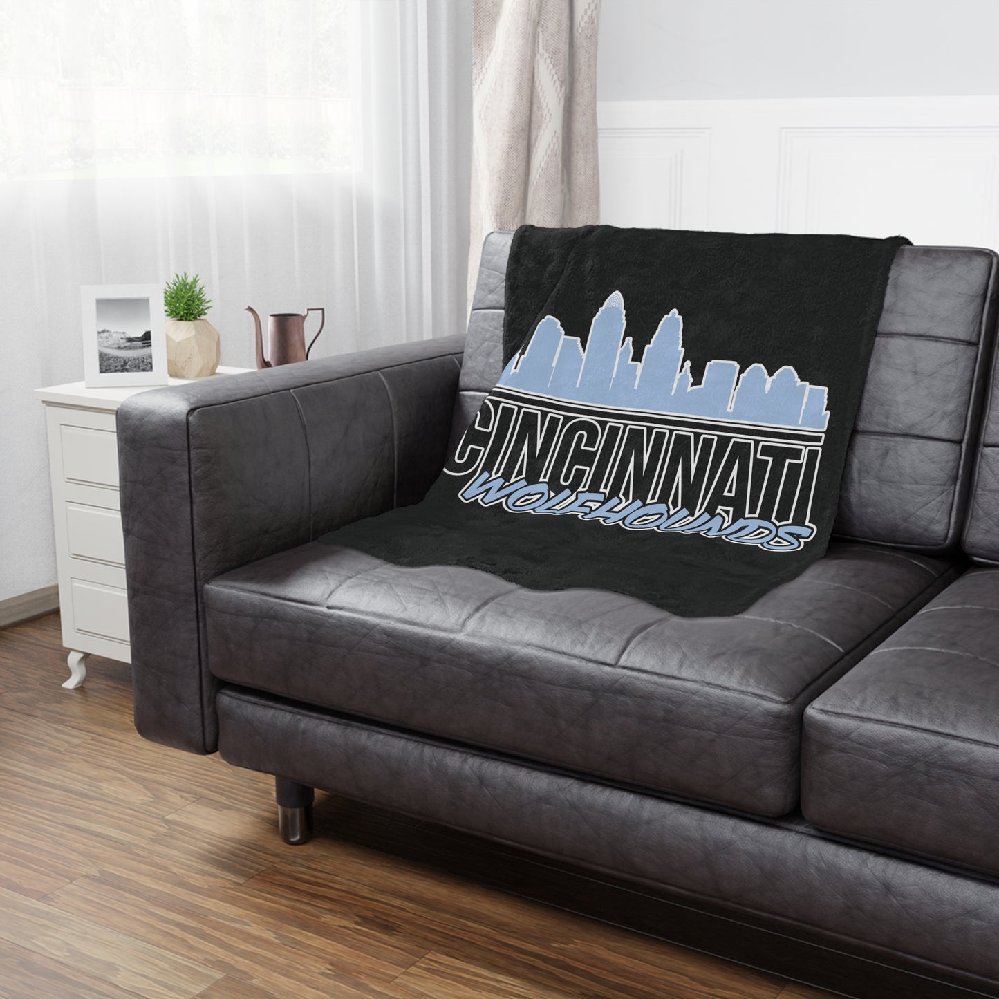 Minky Blanket Black | CRFC Wolfhounds Cityscape