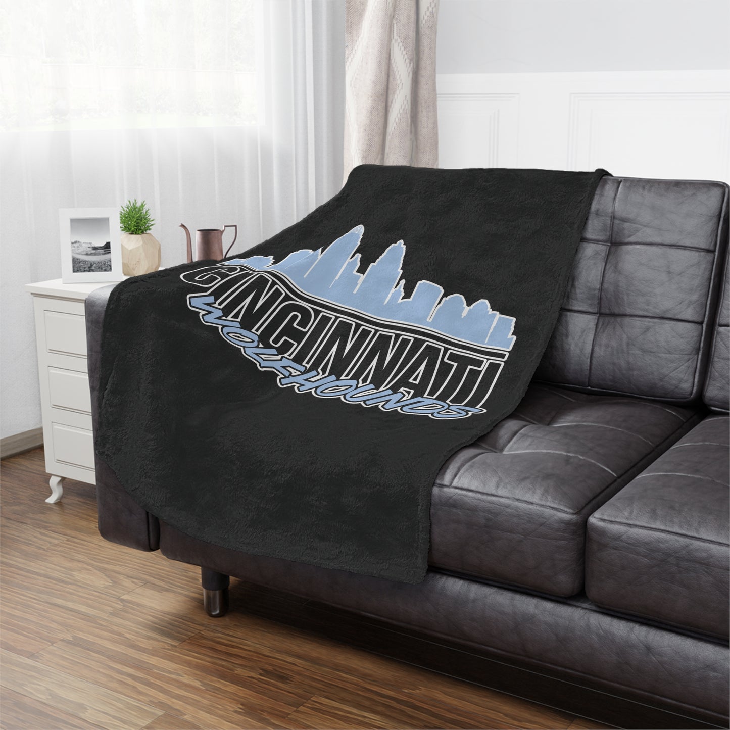 Minky Blanket Black | CRFC Wolfhounds Cityscape